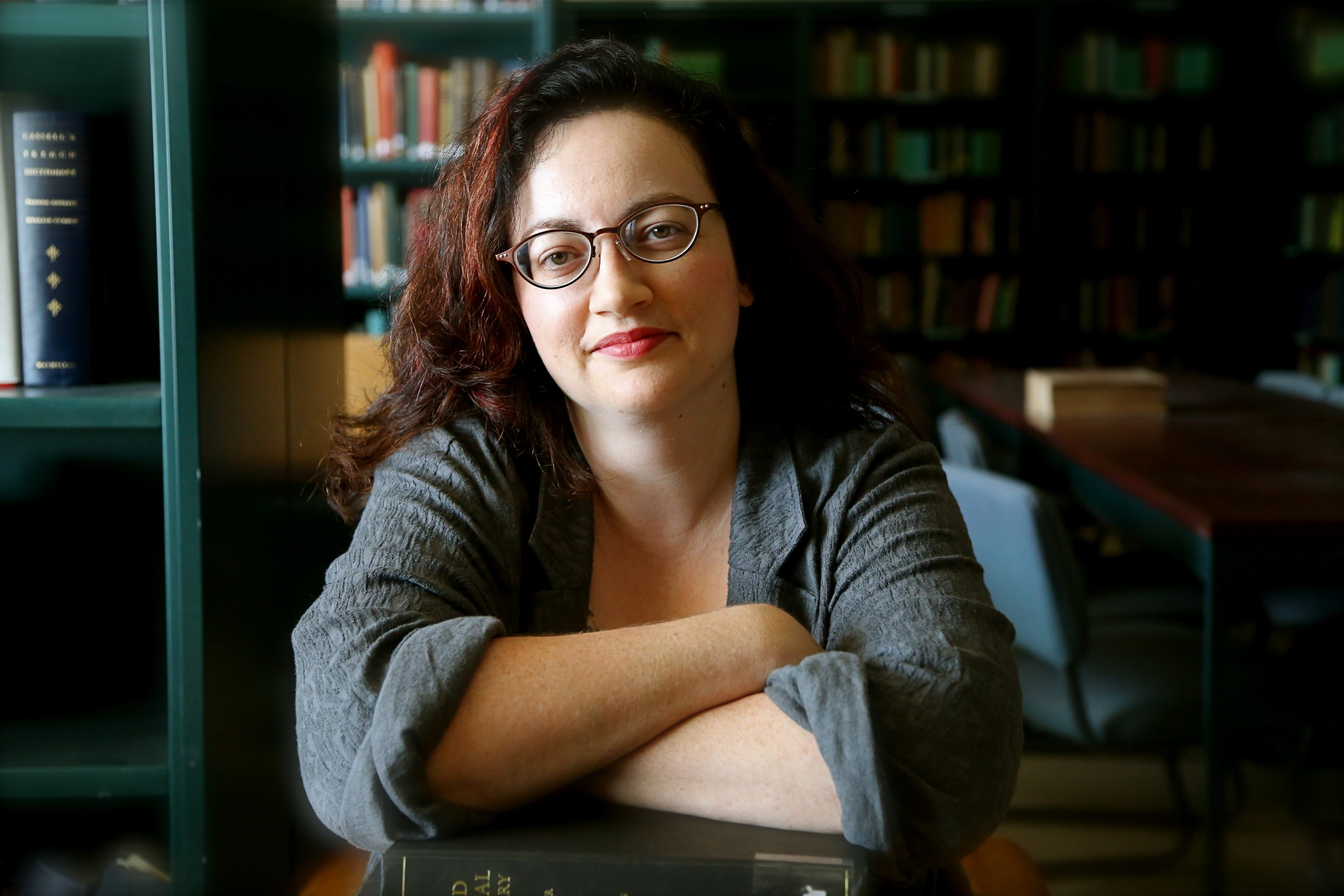 Helen Morales headshot